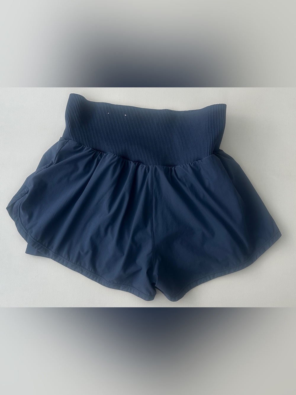 JoyLab women’s high-waisted running and athletic shorts. Size M. - Picture 2 of 9